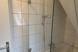 Charmante 2-Zimmer Wohnung in einer schönen Altbauwohnung im Herzen von Sülz – Die vollständige Adresse der Immobilie erhältst du vom Anbieter., 50939 Klettenberg, Köln – Vorschaubild 11