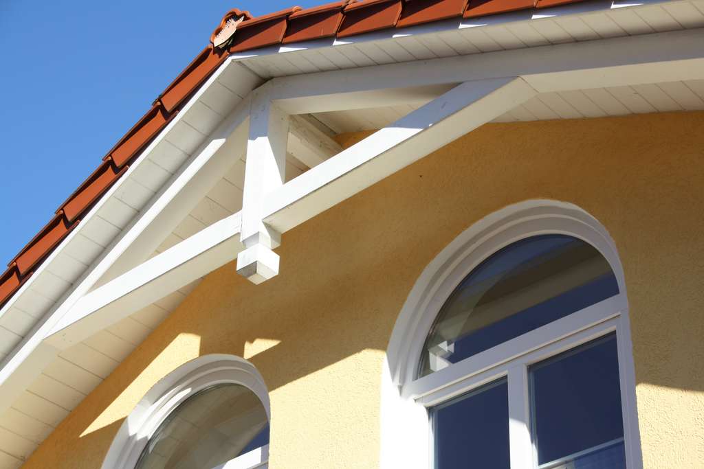 Immobilie in Bad Bramstedt - Großzügiges Haus mit besonderem Flair in zentraler Lage von Bad Bramstedt – vielseitig nutzbar. - Bild 1