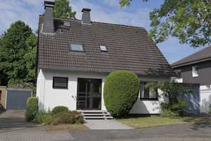 FAMILIENFREUNDLICHES HAUS MIT GROSSEM GARTEN IN BESTER LAGE VON HAGEN BOELE !!! – Hagen – Vorschaubild 1