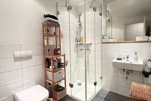 Stilvolle 2 Zimmer Wohnung mit Balkon in begehrter Lage am Wildpark – Am Wildpark 51, 40629 Ludenberg, Düsseldorf – Vorschaubild 4