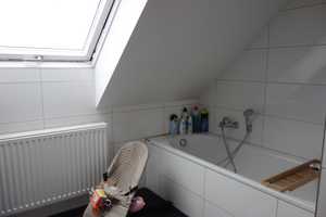 Stilvoll Wohnen: 3-Zimmer-Wohnung im komplett sanierten Jugendstilhaus – Krefeld – Vorschaubild 9