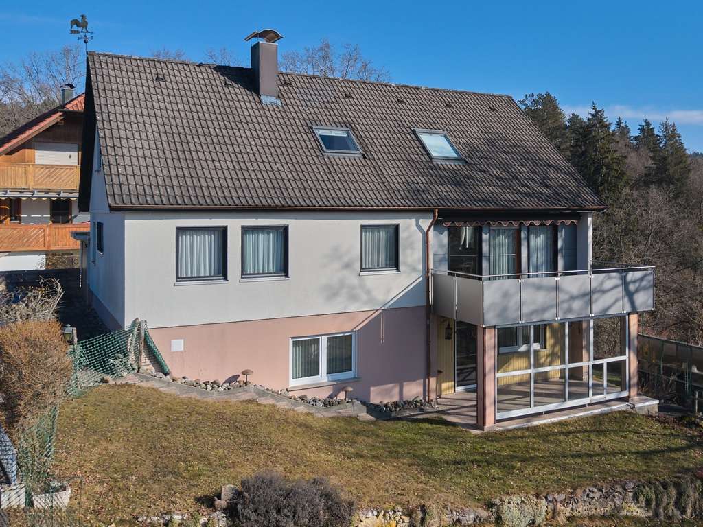 Immobilie in Veringenstadt - Gepflegtes Wohnhaus mit Garten und Balkon! - Bild 3