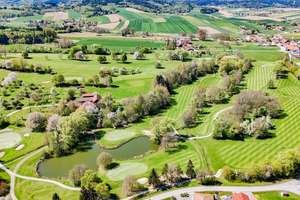 Dieses Zuhause lässt Ihr Golferherz höher schlagen - Natürlich wohnen. Golf leben. Zuhause ankommen. – Die vollständige Adresse der Immobilie erhältst du vom Anbieter., 94542 Haarbach – Vorschaubild 49