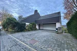 Großzügige Villa in Bestlage von Hohenlimburg – Die vollständige Adresse der Immobilie erhältst du vom Anbieter., 58119 Hohenlimburg (Ortsteil), Hagen – Vorschaubild 6