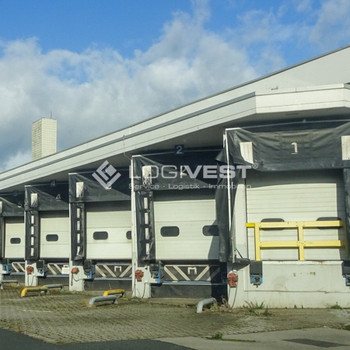 Attraktive Lager- und Logistikflächen mit Seitenandienung