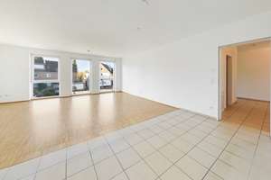 Modern, gepflegt & sofort bezugsbereit: 90 m² Wohnkomfort mit Aufzug und Tiefgarage
