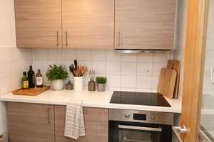 Top-Lage Belsenpark: Moderne 2-Zimmer-EG-Wohnung mit Terrasse und grünem Rückzugsort – Schanzenstrasse 62, 40549 Oberkassel, Düsseldorf – Vorschaubild 6