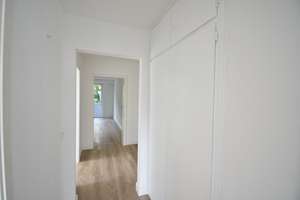 Idealer Grundriss! Renovierte 3-Zimmer-Whg mit Balkon & Garage – Rathelbeckstraße 291b, 40627 Unterbach, Düsseldorf – Vorschaubild 4