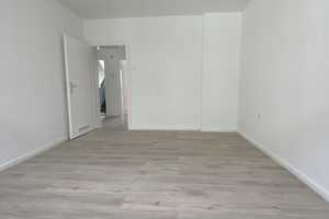 Gut geschnittene 2-Raumwohnung mit Balkon in Duisburg-Hochfeld – Liebfrauenstraße 16, 47053 Duisburg – Vorschaubild 2