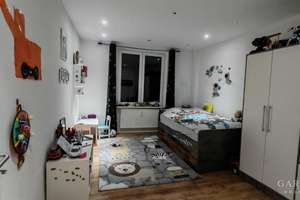 Attraktive 4-Zimmer-Wohnung mit durchdachtem Grundriss und solider WEG-Struktur in Dillweißenstein – Die vollständige Adresse der Immobilie erhältst du vom Anbieter., 75180 Dillweißenstein, Pforzheim – Vorschaubild 8