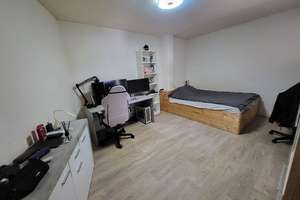 Geräumiges 2-Familien-Haus mit großem Außenbereich und zusätzlichem Bauplatz für 2 Wohneinheiten – Die vollständige Adresse der Immobilie erhältst du vom Anbieter., 47623 Kevelaer – Vorschaubild 10