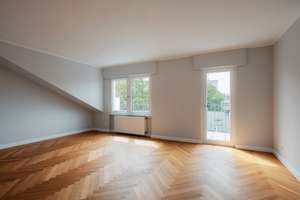 Stilvolles Wohnen auf zwei Ebenen in schöner Stadtvilla mit zwei Balkonen – 40545 Oberkassel, Düsseldorf – Vorschaubild 10