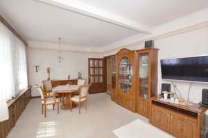 Geräumiges Haus mit 6 Zimmern, Nebengebäude, Garten + Garage. – Die vollständige Adresse der Immobilie erhältst du vom Anbieter., 6502 Timmenrode – Vorschaubild 3