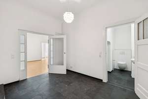 Exklusives Dachgeschossjuwel mit zwei Balkone in herrschaftlicher Villa – Die vollständige Adresse der Immobilie erhältst du vom Anbieter., 30161 Oststadt, Hannover – Vorschaubild 9