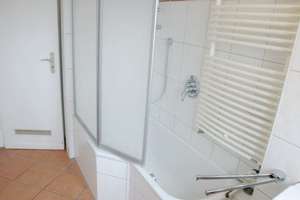 FLATmix.de / PB~Riemekeviertel. Helle, möblierte 3-Zi-ALTBAU-ETAGEN-Wohnung.../ AG92948 – Die vollständige Adresse der Immobilie erhältst du vom Anbieter., 33102 Kernstadt, Paderborn – Vorschaubild 4