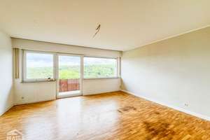 Modernisierte 3-Zimmerwohnung mit Balkon und traumhaftem Ausblick – Schwendestr. 25, 70619 Heumaden, Stuttgart – Vorschaubild 2