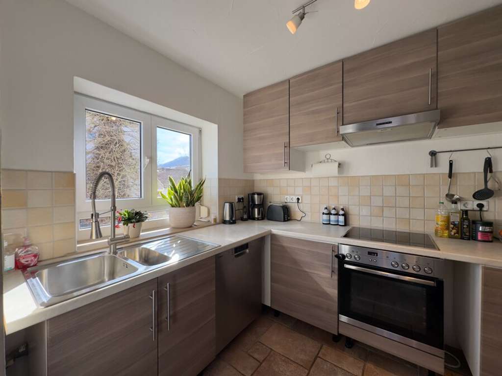 Immobilie in Gingen an der Fils - doppel:punkt – Einseitig angebautes EFH mit ausgebautem Dachgeschoss und Doppelgarage - Bild 4