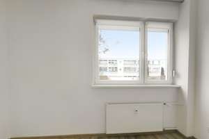 Westend/Charlottenburg; attraktive und bezugsfreie 2-Zimmer-Wohnung mit Süd-Balkon und TG-Stellplatz – Die vollständige Adresse der Immobilie erhältst du vom Anbieter., 14050 Westend, Berlin – Vorschaubild 7