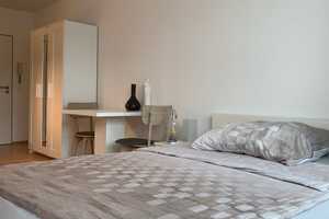 Achtung Kapitalanleger! 1-Zimmer-Appartment (Voll möbliert) in TOP- Lage – Zülpicher Wall 14, 50674 Köln – Vorschaubild 2