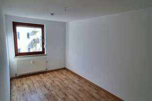 Gepflegte 3-Zimmer-Wohnung mit Balkon im 2.OG in Gersthofen – 86368 Gersthofen – Vorschaubild 2