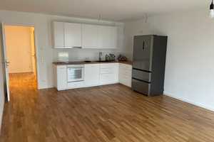 Neuwertige 2-Zi-Wohnung mit Einbauküche und Terrasse in Hamburg Bergedorf – Holtenklinker Str. 94a, 21029 Hamburg – Vorschaubild 2