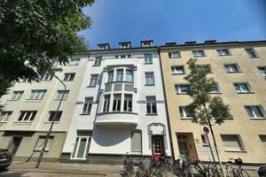 Wohnen mit Charakter! Historischer Charme trifft modernen Wohnkomfort in Düsseldorf-Pempelfort!!! – Die vollständige Adresse der Immobilie erhältst du vom Anbieter., 40479 Pempelfort, Düsseldorf – Vorschaubild 25