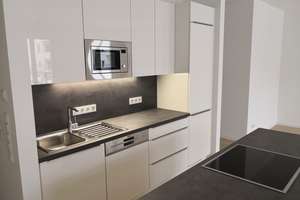 lnnenstadtnahe, lichtdurchflutete 3-Zimmer-EG-Wohnung mit EBK + Garten in Regensburg – Friedrich-Niedermayer-Straße 15, 93049 Westenviertel, Regensburg – Vorschaubild 15