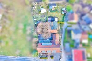 Ausbauprojekt mit angrenzendem Bauland