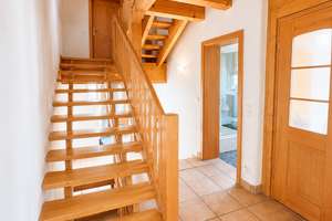 Einzigartiges SPLIT-LEVEL-Architektenhaus im BAUERNHAUS-Stil und ruhigem Garten / v. PRIVAT – Die vollständige Adresse der Immobilie erhältst du vom Anbieter., 85241 Hebertshausen – Vorschaubild 12