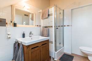 NEU *Paul & Partner* IHR HAUS MIT GARTEN, TERRASSE & CARPORT WARTET AUF SIE ! – Die vollständige Adresse der Immobilie erhältst du vom Anbieter., 65205 Nordenstadt, Wiesbaden – Vorschaubild 26