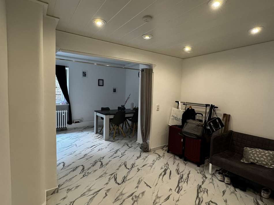 Flur- und Essbereich 1.1