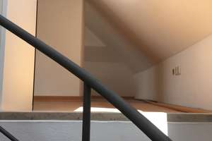 Charmante 3-Zimmer Maisonette Wohnung mit Balkon im 4.  und 5. OG in Würzburg-Neumünster – Karmelitenstraße 22, 97070 Altstadt, Würzburg – Vorschaubild 24