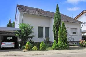 Sehr gepflegtes Einfamilienhaus mit großer ELW in Malsch! – Die vollständige Adresse der Immobilie erhältst du vom Anbieter., 69254 Malsch – Vorschaubild 1