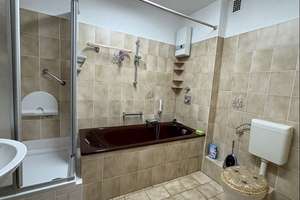 Property thumbnail 12