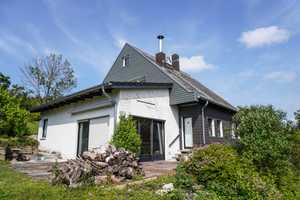 Einfamilienhaus mit Einliegerwohnung, traumhaftem Fernblick, großem Garten in Oelber am weißen Wege – Wolfenbüttel (Kreis) – Vorschaubild 1