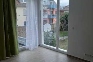Bezugsfrei ab 01.05.- Möbliertes 1 Zimmer Apartment – Die vollständige Adresse der Immobilie erhältst du vom Anbieter., 76131 Rintheim, Karlsruhe – Vorschaubild 1