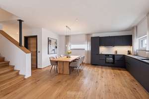 Hochwertige Neubau-Doppelhaushälfte KfW40 – Ihr neues Zuhause in Thalmassing! – Die vollständige Adresse der Immobilie erhältst du vom Anbieter., 93107 Thalmassing – Vorschaubild 10