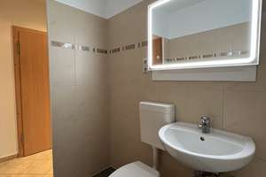 Lichtdurchflutete 2-Raum-Wohnung mit TOP Einbauküche! – Wolgograder Allee 70, 9123 Hutholz, Chemnitz – Vorschaubild 15