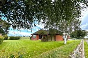 Einfamilienhaus in bevorzugter ruhiger Ortslage auf der Halbinsel Nordstrand – Die vollständige Adresse der Immobilie erhältst du vom Anbieter., 25845 Nordstrand – Vorschaubild 5