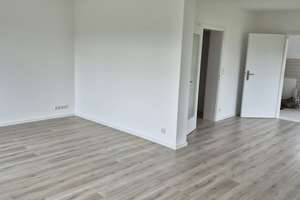 Lichtdurchflutet & frisch renoviert: Geräumige 3-Zimmer-Wohnung mit Panoramablick ins Grüne – Die vollständige Adresse der Immobilie erhältst du vom Anbieter., 41189 Wickrathberg, Mönchengladbach – Vorschaubild 2