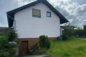 Ein tolles Familienhaus mit direktem Zugang zu schönen Wanderwegen – Die vollständige Adresse der Immobilie erhältst du vom Anbieter., 54424 Thalfang – Vorschaubild 2