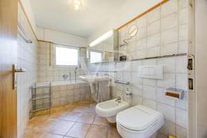 Wohnen im Grünen: Charmanter Bungalow mit Süd-Atrium in Feldrandlage – Die vollständige Adresse der Immobilie erhältst du vom Anbieter., 50765 Esch/Auweiler, Köln – Vorschaubild 16