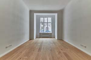 WOHLFÜHLEN IM ALTBAU-JUWEL IN CHARLOTTENBURG: 3-ZIMMER-WOHNUNG, AUFGETEILT IN 2 EINHEITEN! – Friedbergstraße 27, 14057 Charlottenburg, Berlin – Vorschaubild 4
