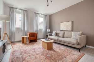 Stilvolle 2-Zimmer Wohnung in Zehlendorf - voll möbliert – 14165 Zehlendorf, Berlin – Vorschaubild 1
