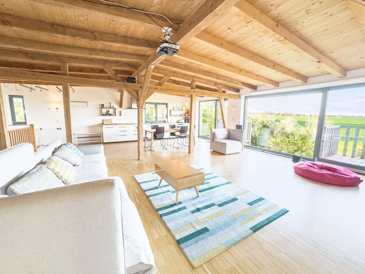 Immobilie in Groß Mohrdorf - Stilvoll & hochwertig saniertes Landhaus mit Wasserblick nähe Stralsund // 2WE // 317m² // PV-Anlage - Bild 34