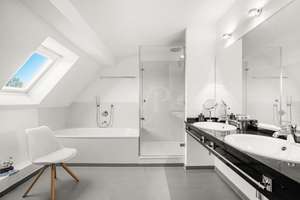 Charmantes 5 Zi.- Penthouse mit Aufzug und Dachterrasse in Bestlage! – Die vollständige Adresse der Immobilie erhältst du vom Anbieter., 22087 Hohenfelde, Hamburg – Vorschaubild 14