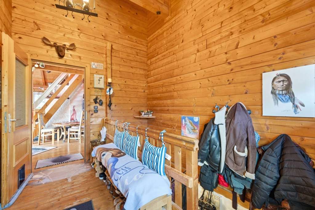 Immobilie in Lipporn - ***Holz trifft Heimatgefühl – Ein Haus mit besonderer Ausstrahlung*** - Bild 4