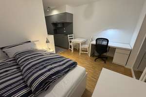 Moderne möblierte 1-Zimmer Wohnung im 4. OG mit Balkon in München-Pasing
