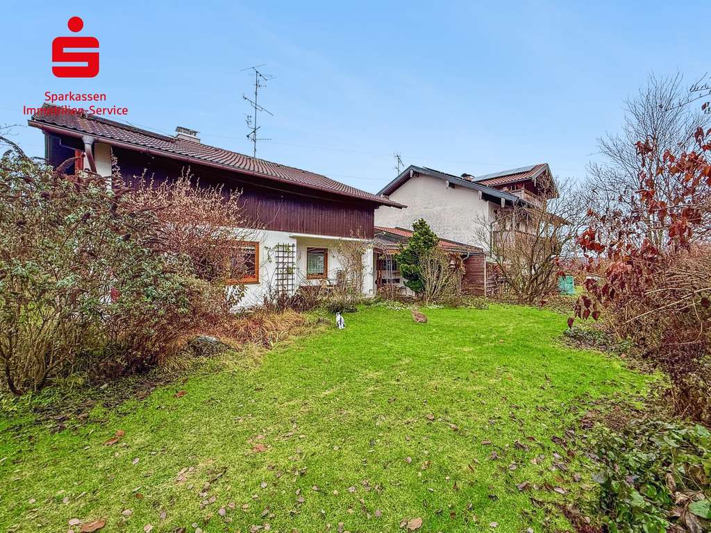 Immobilie in Feldkirchen-Westerham - Gemütliches Wohnen in Feldkirchen-Westerham auf 800 m² - Bild 0