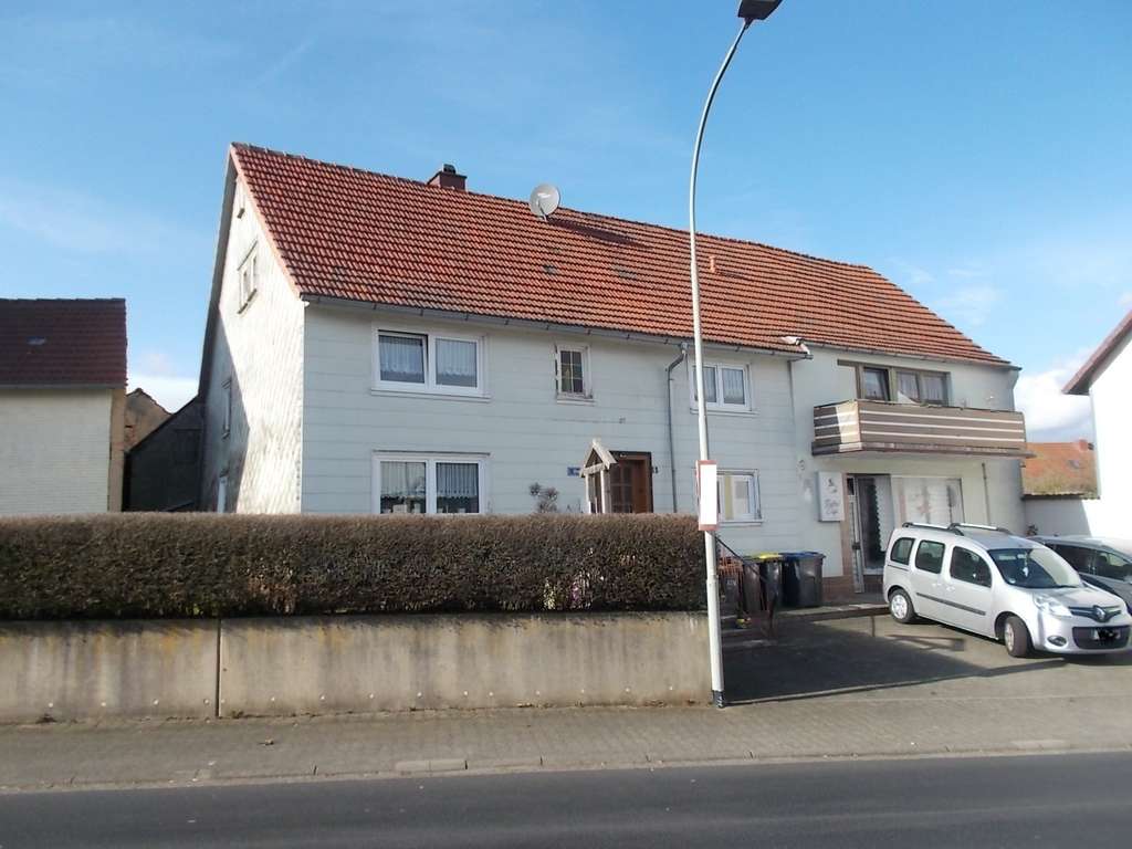 Immobilie in Grebenhain - Viel Wohnraum + Ideen für das Ladenlokal in Grebenhain Ilbeshausen-Hochwaldhausen - Bild 2